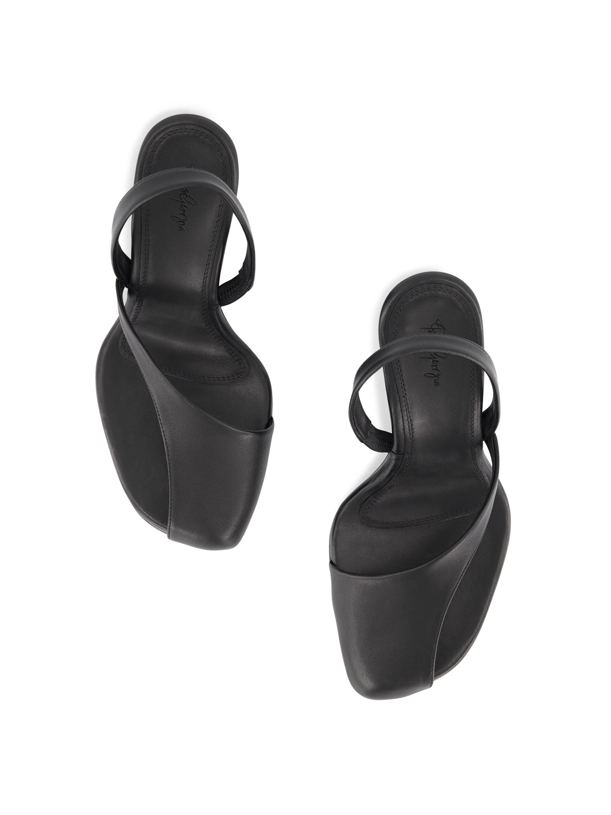 09 Eline Wedge | Black