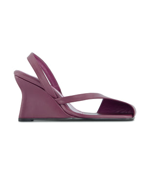 09 Eline Wedge | Marmount