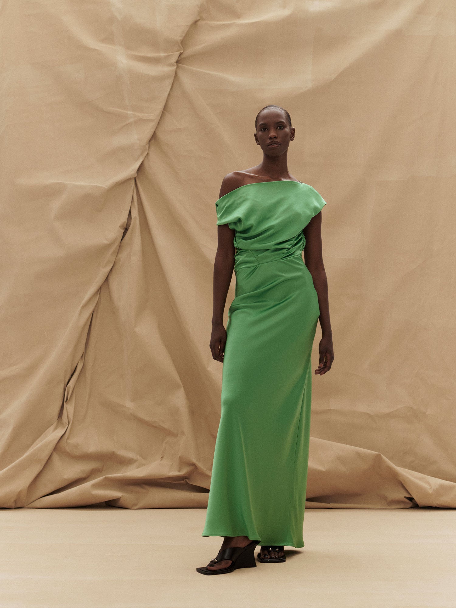 Paris Georgia Basil 07 Davie Dress