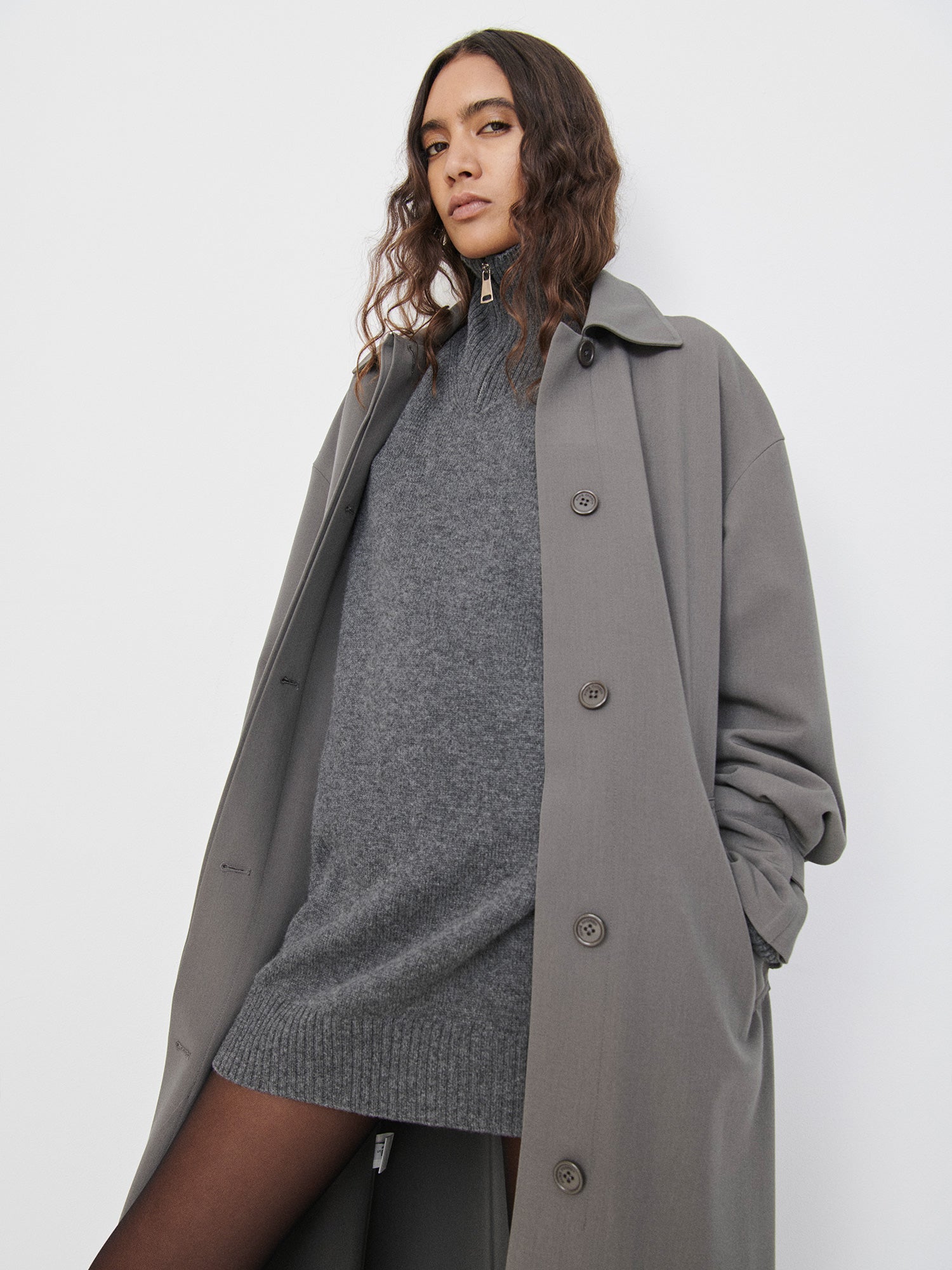 Elemental Marianne Trench | Charcoal