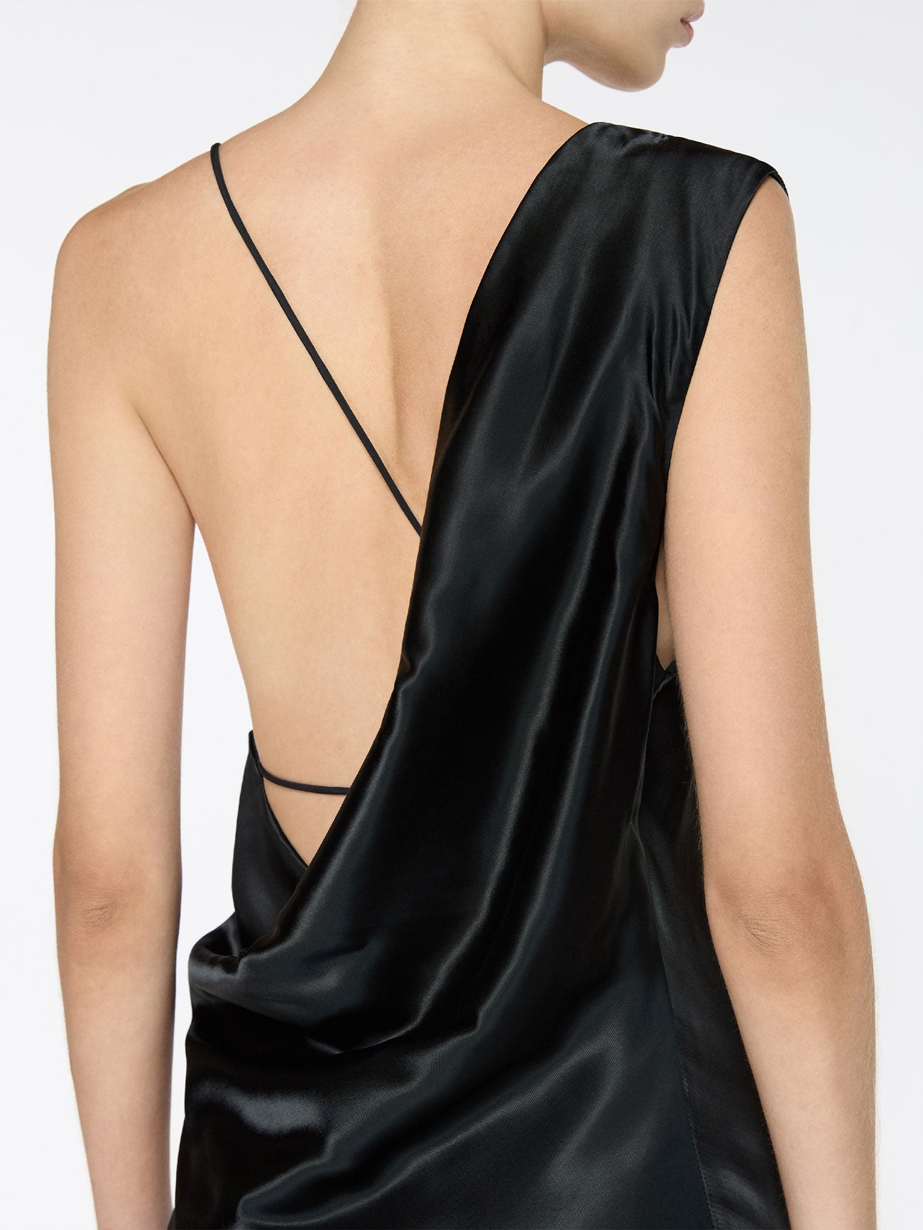 Minka Slip | Black