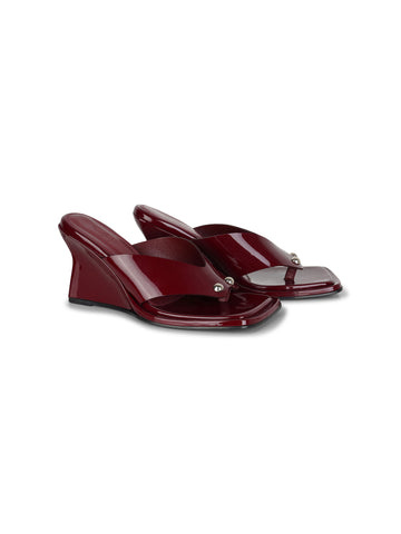 Dune Wedge | Patent Oxblood