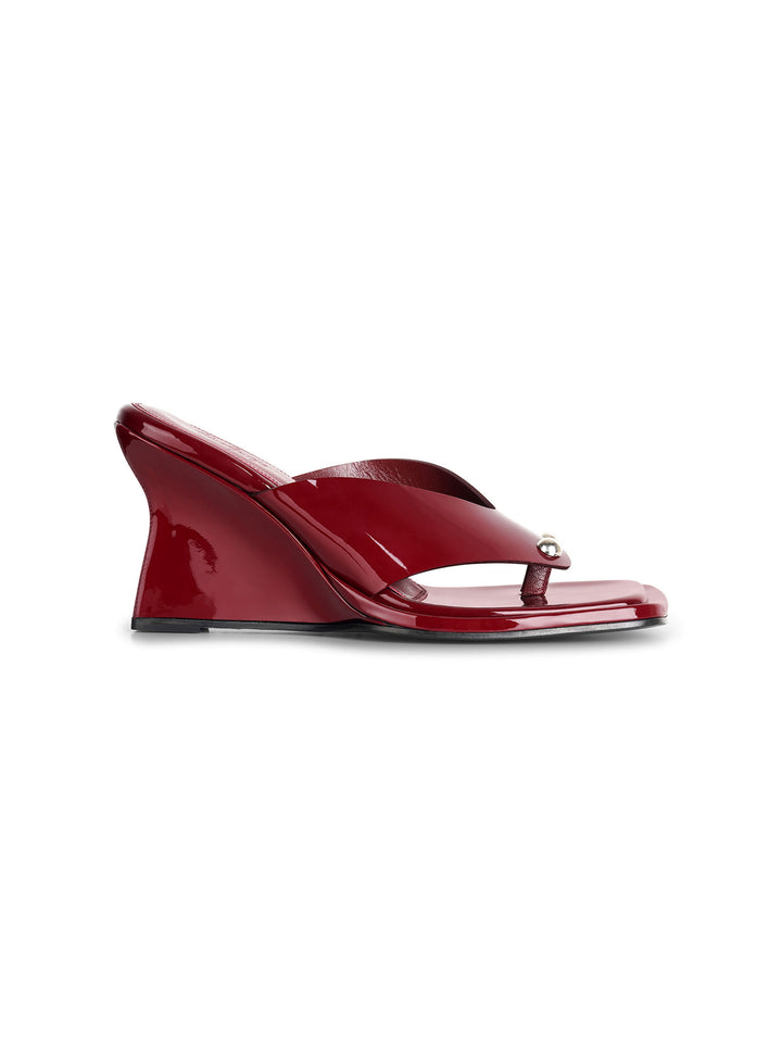 Dune Wedge | Patent Oxblood