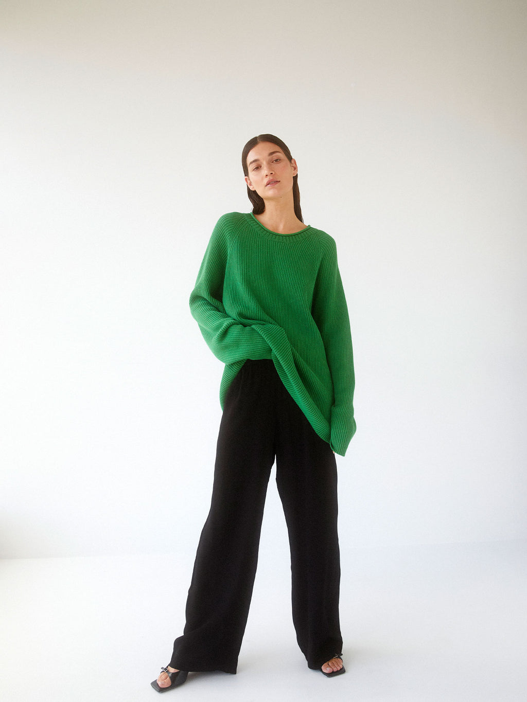 04 Elemental Cotton Oversized Sweater | Kermit Green