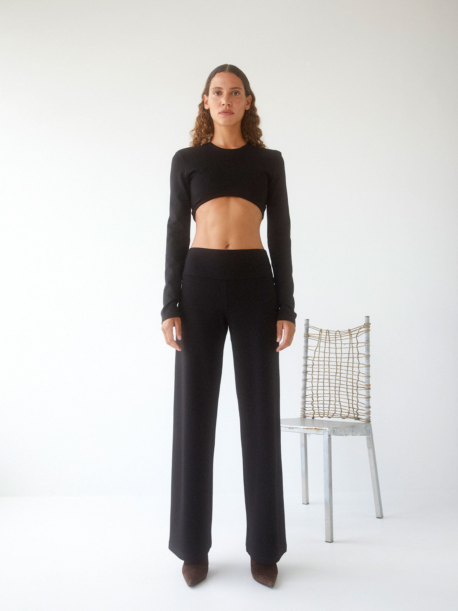 04 Elemental Darla Crop | Black